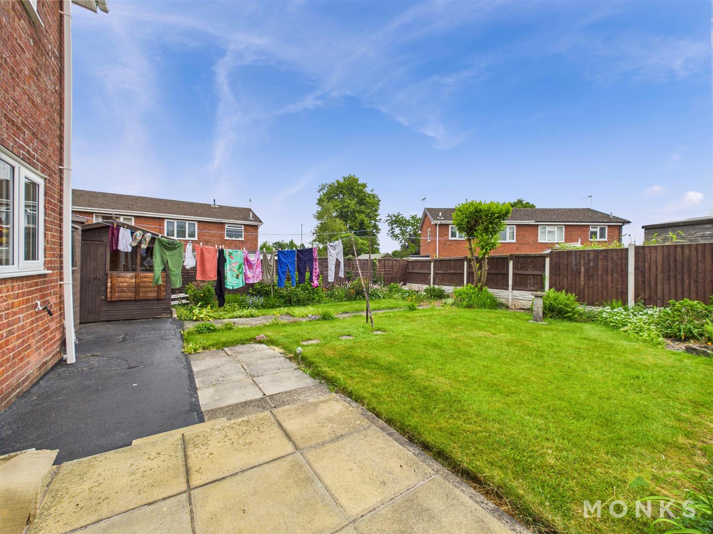 9 Preshenlle Lane, Oswestry, SY10 7UB For Sale